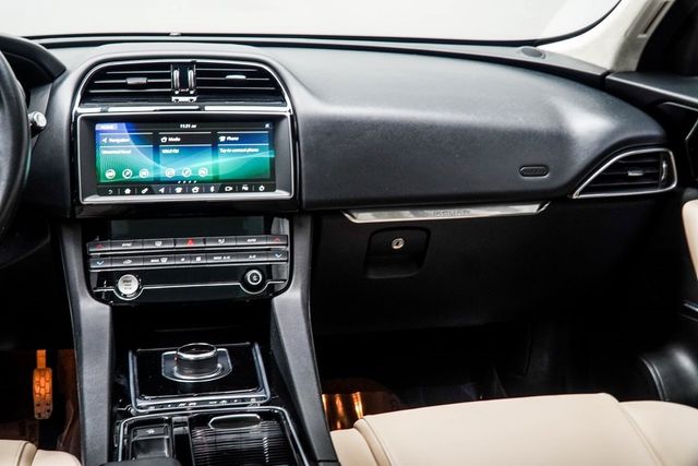 2020 Jaguar F-PACE 25t Premium AWD - 22949027 - 16