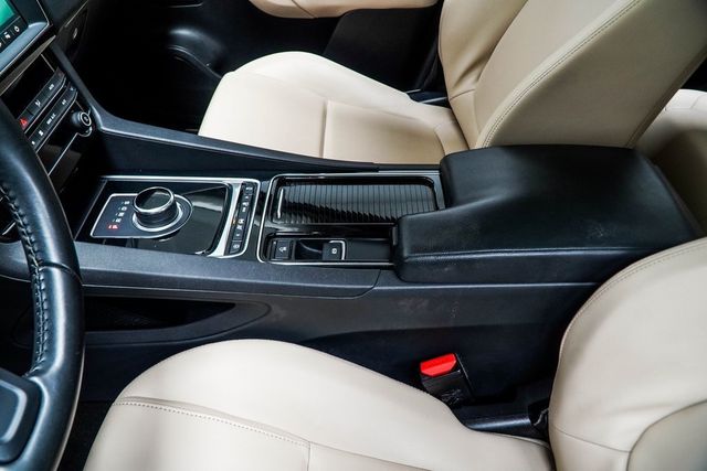 2020 Jaguar F-PACE 25t Premium AWD - 22949027 - 18