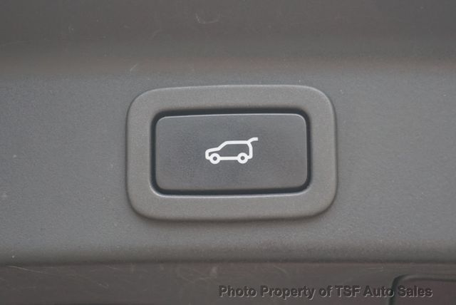 2020 Jaguar F-PACE 25t Prestige AWD NAVI REAR CAM HOT&COOL SEATS CARPLAY PANO ROOF - 23086172 - 34