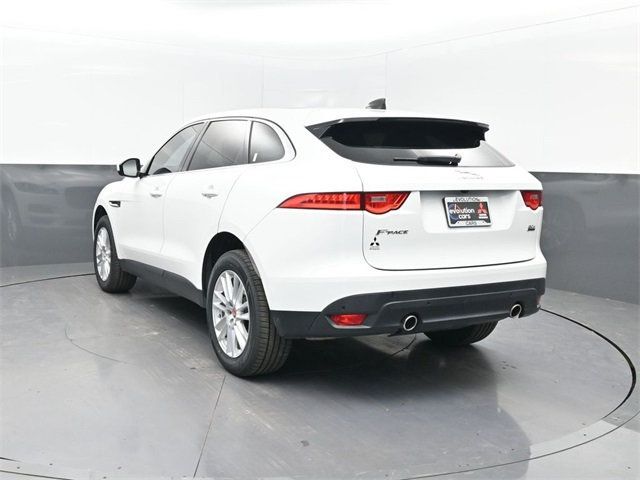 2020 Jaguar F-PACE Prestige photo 3