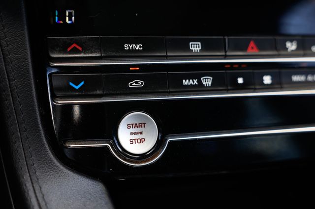 2020 Jaguar F-PACE 30t Prestige AWD - 22917447 - 31