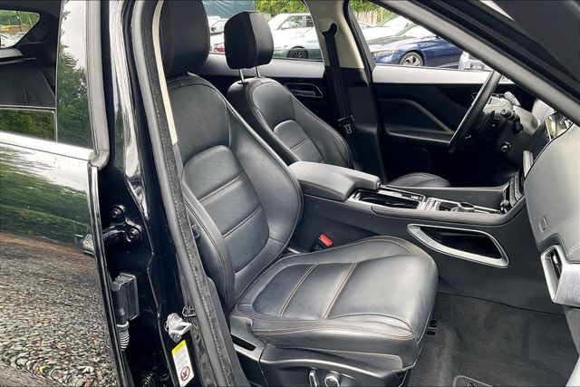 2020 Jaguar F-PACE 30t Prestige AWD - 23028031 - 11