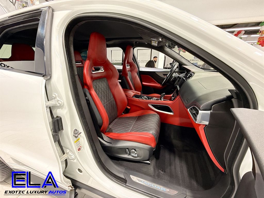 2020 Jaguar F-PACE BUCKETS! RED GUTS! CARBON EVERY WHERE! BLUE CLUSTER! 21INCH WHLS - 22954169 - 33