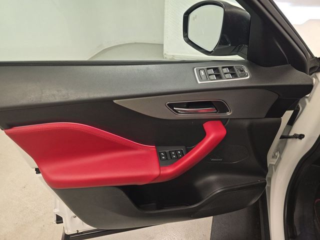 2020 Jaguar F-PACE BUCKETS! RED GUTS! CARBON EVERY WHERE! BLUE CLUSTER! 21INCH WHLS - 22954169 - 7