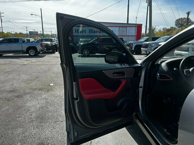 2020 Jaguar F-PACE Local Trade/Carbon Fiber Trim/Heated Seats/Pano Roof/Blind Spot - 22937060 - 7