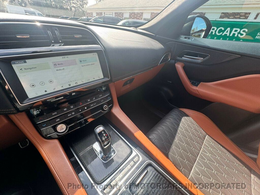 2020 Jaguar F-PACE SVR AWD - 23000870 - 12