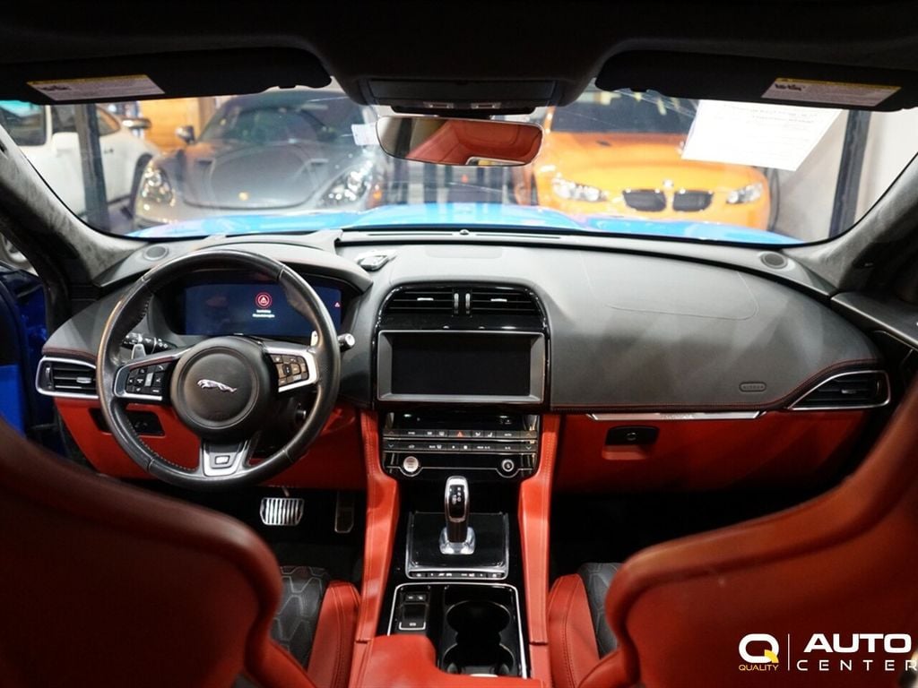 2020 Jaguar F-PACE SVR AWD - 22987371 - 19