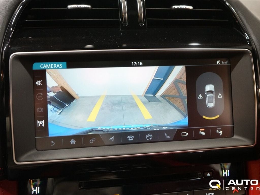 2020 Jaguar F-PACE SVR AWD - 22987371 - 28