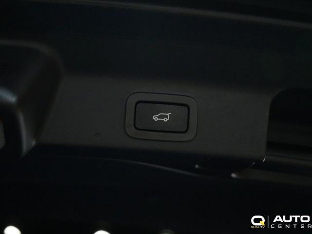 2020 Jaguar F-PACE SVR AWD - 22987371 - 36