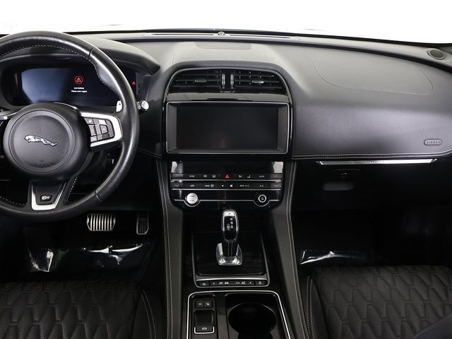 2020 Jaguar F-PACE SVR AWD - 22995563 - 39