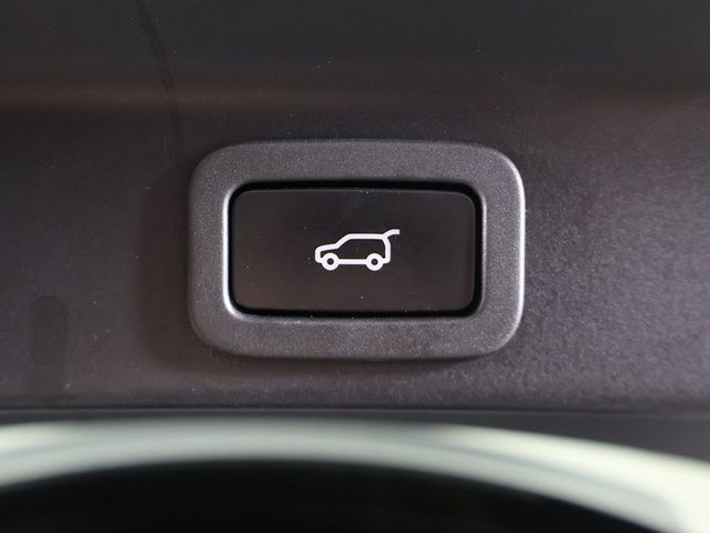 2020 Jaguar F-PACE SVR AWD - 22995563 - 57