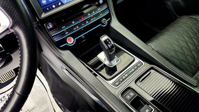2020 Jaguar F-PACE SVR AWD - 23079081 - 16