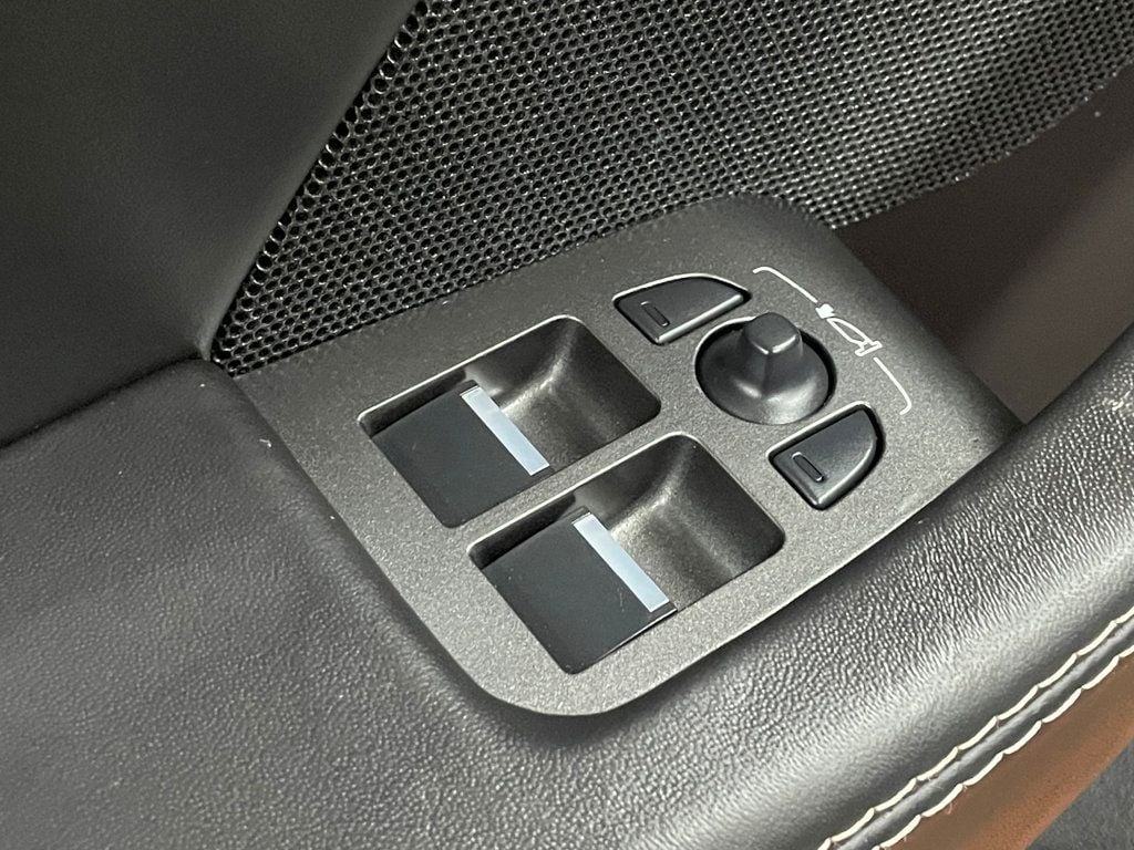 2020 Jaguar F-TYPE Coupe Automatic P300 - 22988194 - 18