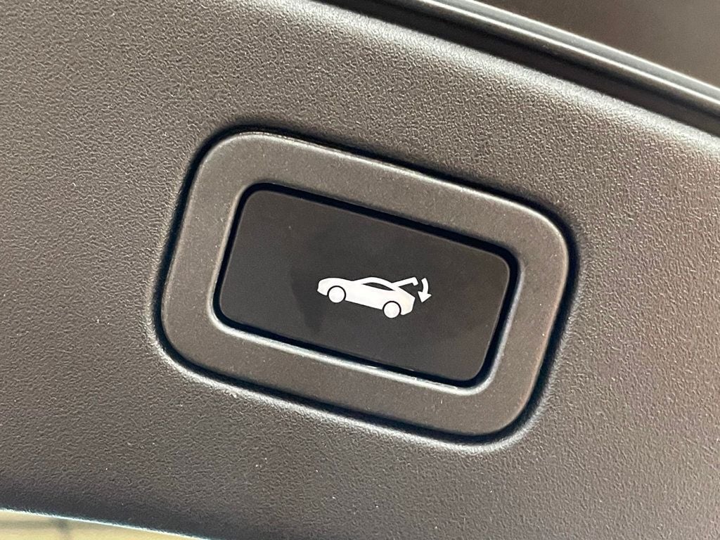 2020 Jaguar F-TYPE Coupe Automatic P300 - 22988194 - 20