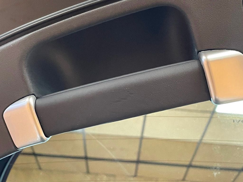 2020 Jaguar F-TYPE Coupe Automatic P300 - 22988194 - 21