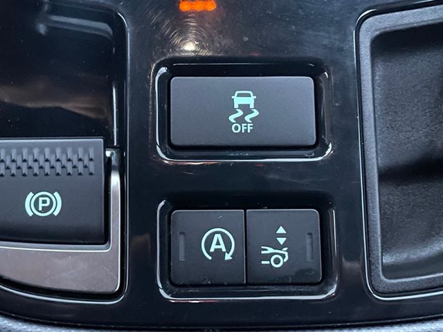 2020 Jaguar F-TYPE Coupe Automatic P300 - 22988194 - 31