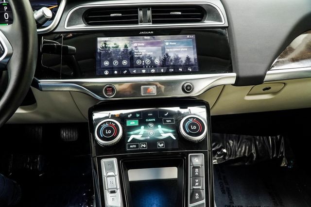 2020 Jaguar I-PACE SE AWD - 22936639 - 19