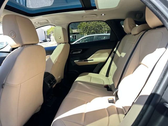 2020 Jaguar XE R-Dynamic S AWD - 22970138 - 13