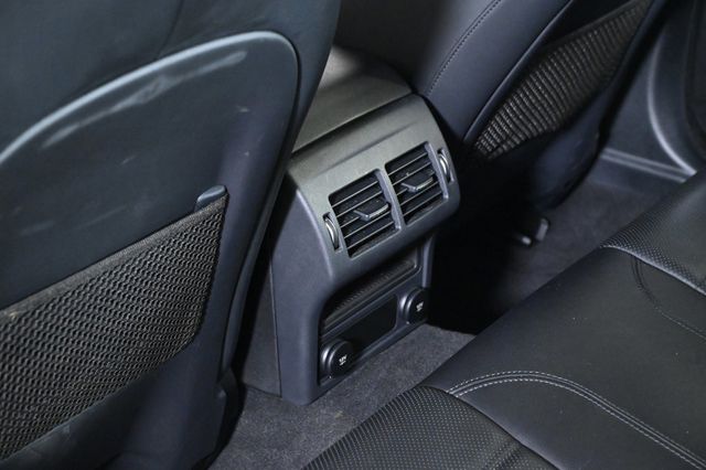 2020 Jaguar XE S - 22982407 - 17