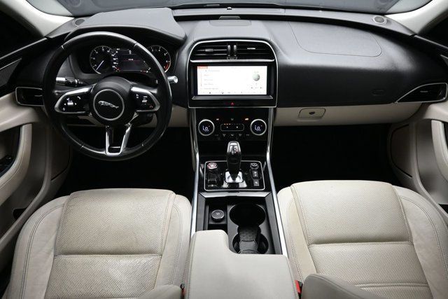 2020 Jaguar XE S RWD - 23080082 - 13