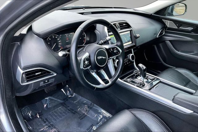 2020 Jaguar XE S RWD - 22992857 - 10