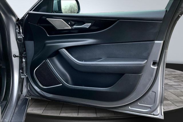 2020 Jaguar XE S RWD - 22992857 - 15