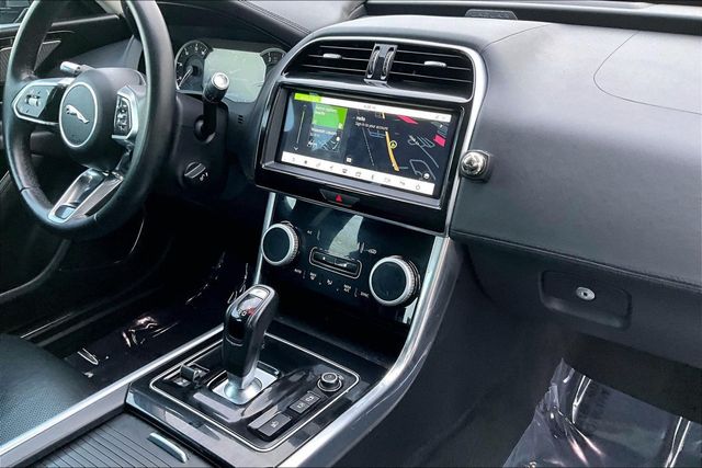 2020 Jaguar XE S RWD - 22992857 - 29