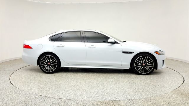 2020 Jaguar XF Sedan 30t Checkered Flag Limited Edition AWD - 23036835 - 3