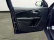 2020 Jeep Cherokee Altitude 4x4 - 23045395 - 11