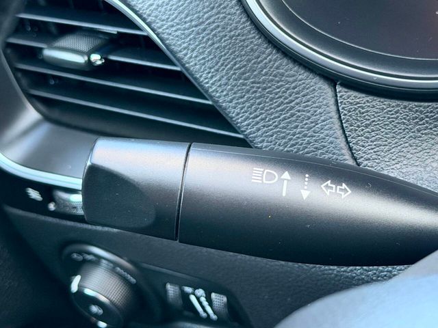 2020 Jeep Cherokee Altitude 4x4 - 23045395 - 29