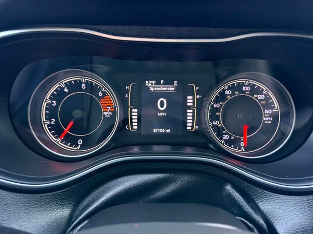 2020 Jeep Cherokee Altitude 4x4 - 23045395 - 42