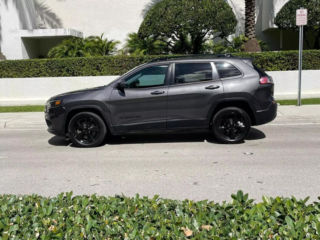 2020 Jeep Cherokee Altitude FWD - 22342065 - 9