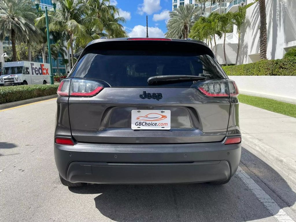 2020 Jeep Cherokee Altitude FWD - 22342065 - 4