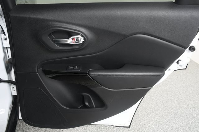 2020 Jeep Cherokee Altitude FWD - 23074400 - 23