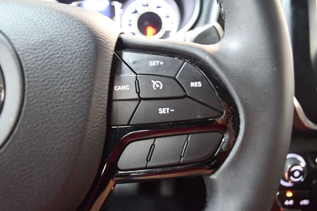 2020 Jeep Cherokee Altitude FWD - 23074400 - 39