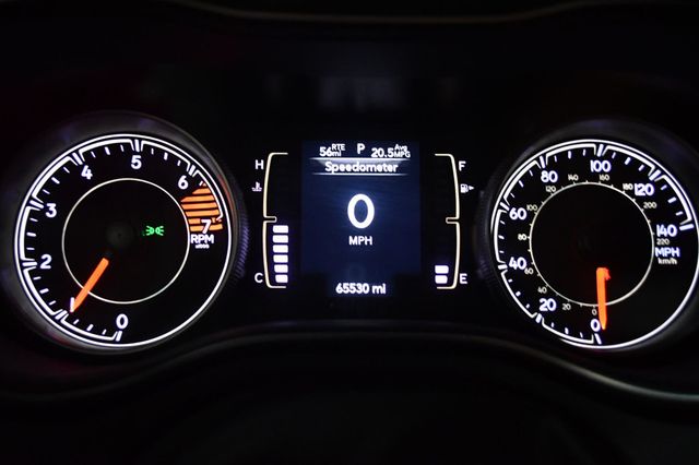 2020 Jeep Cherokee Altitude FWD - 23074400 - 40