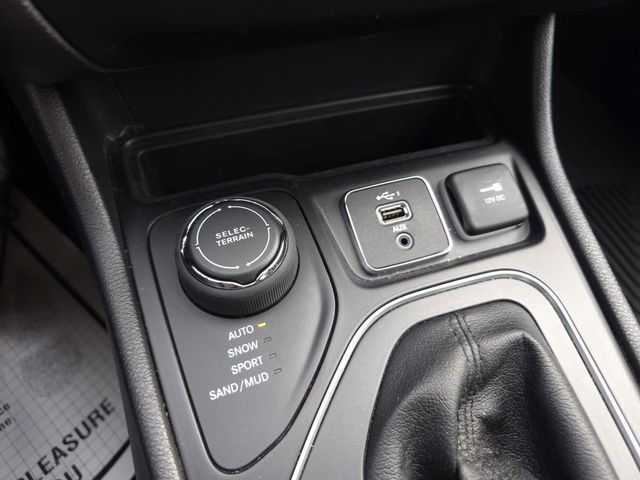2020 Jeep Cherokee High Altitude 4x4 w/ Full Sunroof - 23021542 - 21