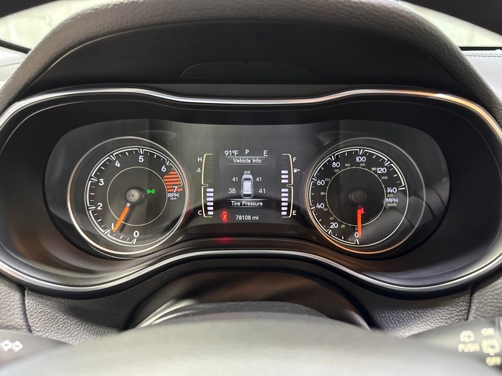 2020 Jeep Cherokee Latitude 4x4 - 23047161 - 13