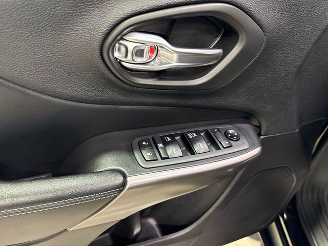 2020 Jeep Cherokee Latitude 4x4 - 23047161 - 22
