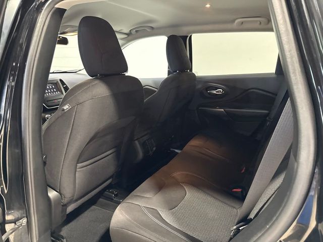 2020 Jeep Cherokee Latitude 4x4 - 23047161 - 25