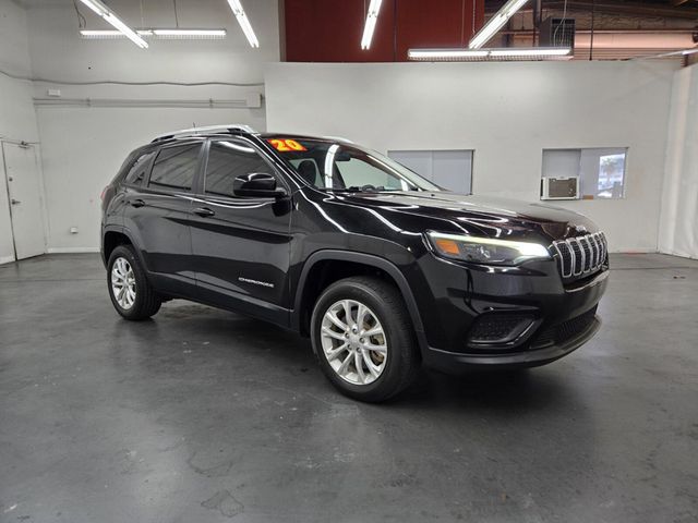 2020 Jeep Cherokee Latitude FWD - 22910545 - 3