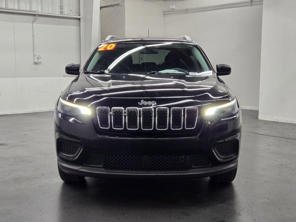 2020 Jeep Cherokee Latitude FWD - 22910545 - 4