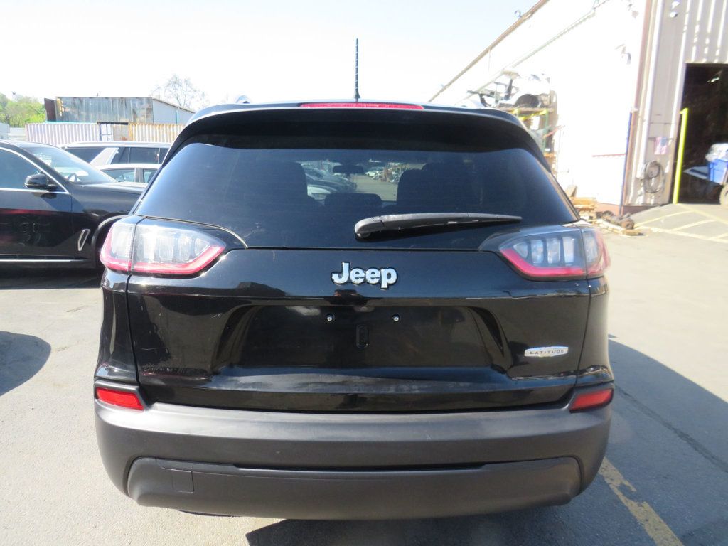 2020 Jeep Cherokee Latitude photo 6