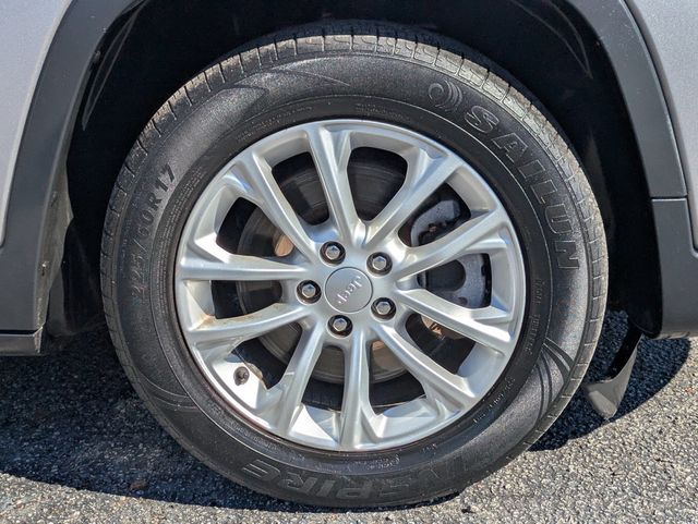 2020 Jeep Cherokee Latitude FWD - 22983492 - 10