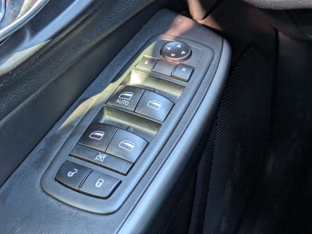 2020 Jeep Cherokee Latitude FWD - 22983492 - 23