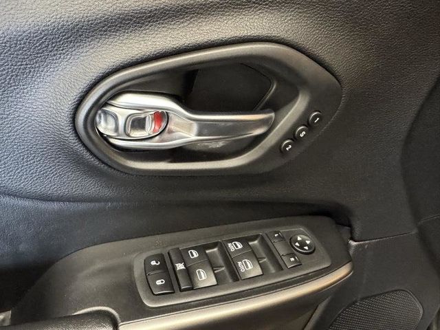 2020 Jeep Cherokee Limited 4x4 - 23097816 - 12