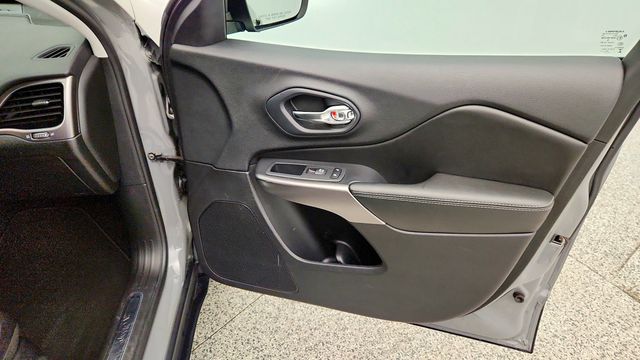 2020 Jeep Cherokee Limited 4x4 - 23082807 - 24