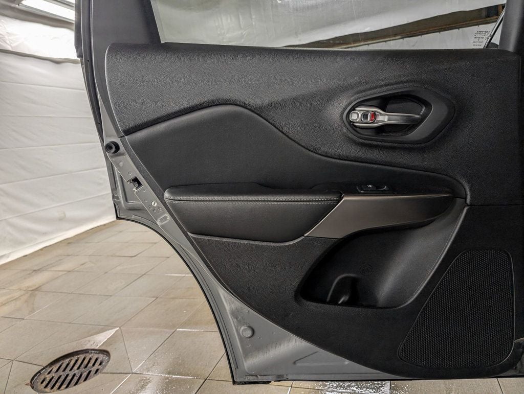 2020 Jeep Cherokee Limited 4x4 - 22784862 - 15