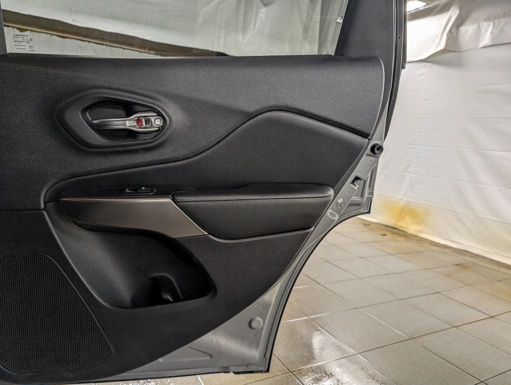 2020 Jeep Cherokee Limited 4x4 - 22784862 - 16