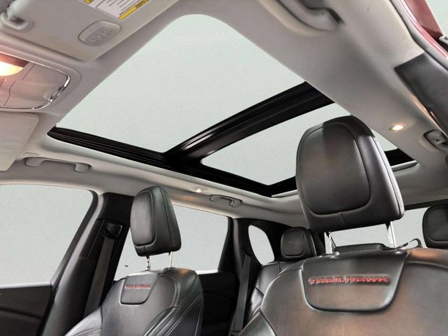 2020 Jeep Cherokee Trailhawk 4x4 4dr SUV - 22962421 - 13